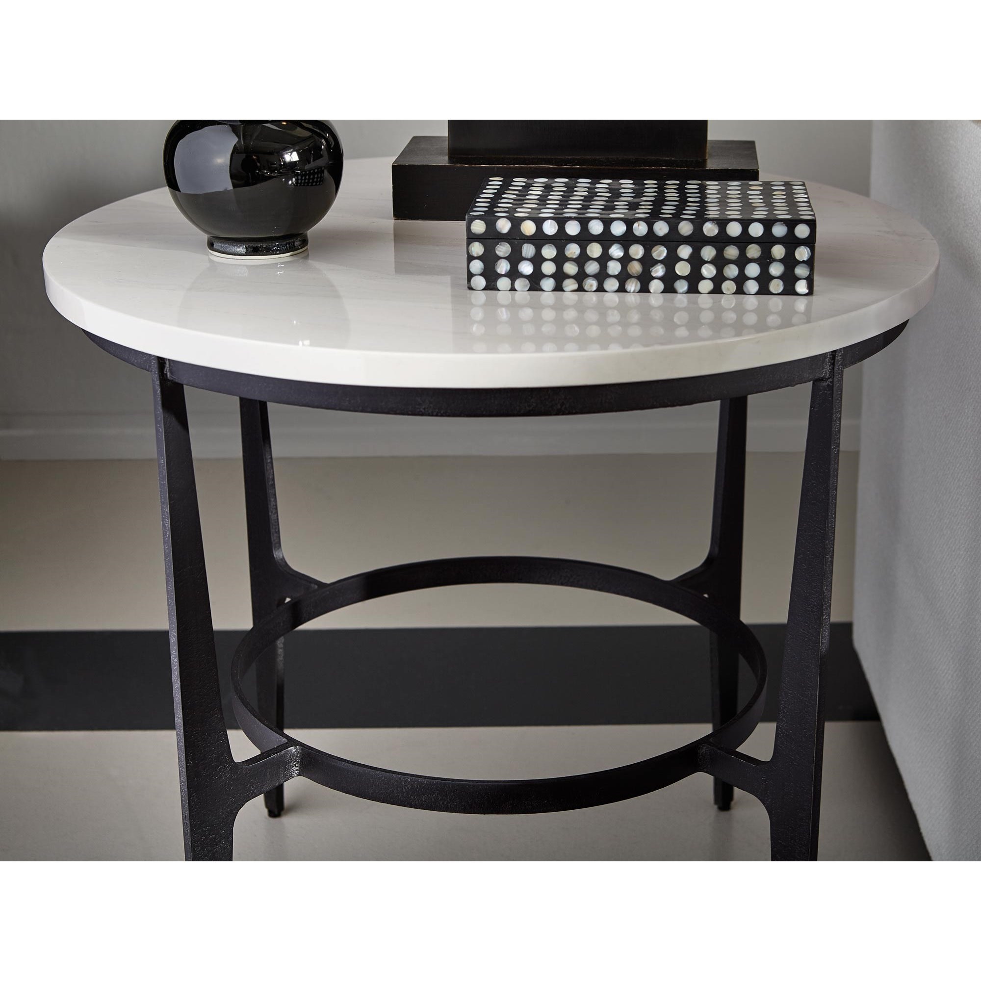 Bernhardt coffee and end clearance tables